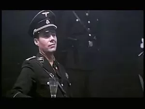 الفتاة الروسية يحتاج ...