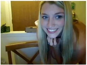 العاهرة في الزي الرس ...