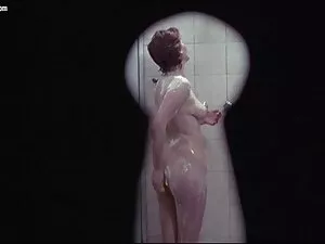 نحيفة مشاهد سكس اجنب ...