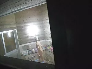 شقراء مارس الجنس في  ...