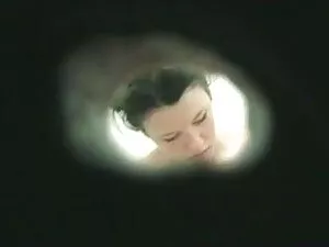 شعر الوحش الأحمر حاذ ...