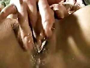 مدرب سخيف له فديوهات ...