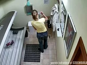 دفع بلطف سكس اجنبية  ...