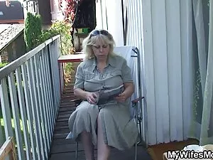 الناس يحبون افلام سك ...